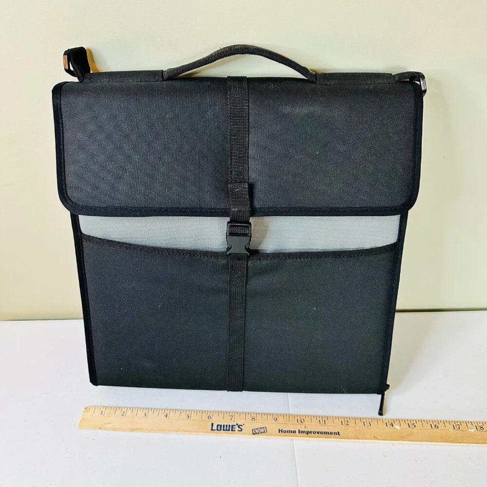 Black Staples 3-Ring D-Ring Zipper Binder Pockets Adjustable Strap